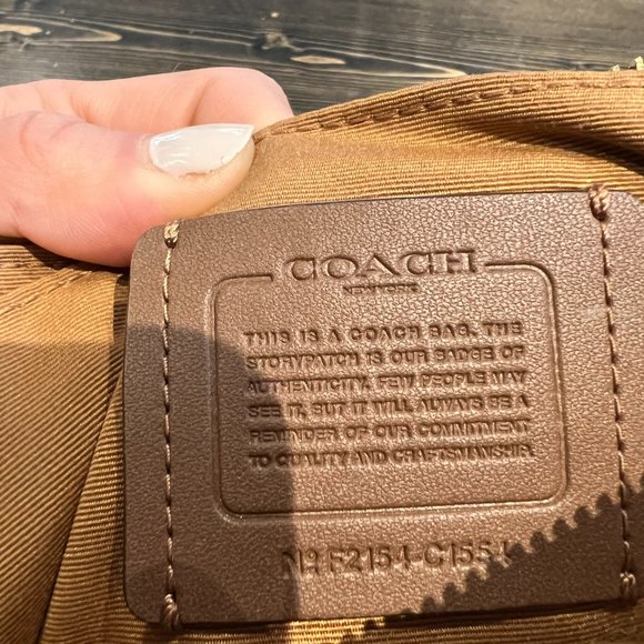 Coach Purse - Rowan File Bag In Signature Canvas - Like NEW! - Picture 7 of 9